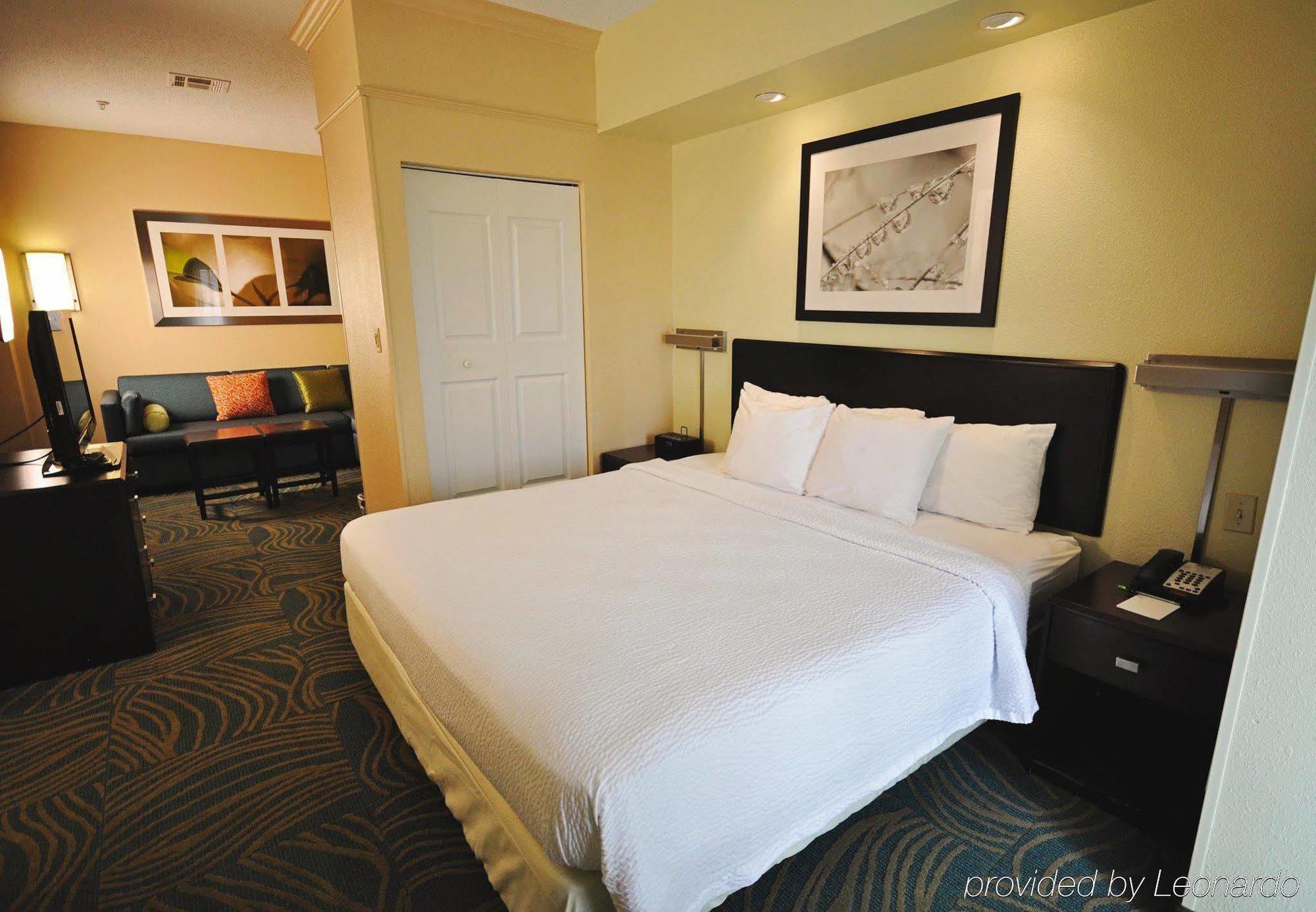 Springhill Suites Galveston Island Exteriör bild